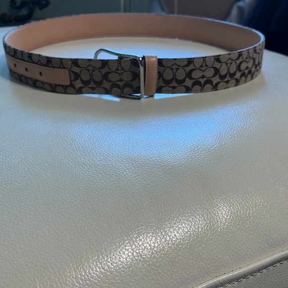 Beige Coach Belt Size Large Like New - Picture 5 of 6